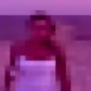 Eugenie, femme de 27 ans propose rencontre libertine à Aniche