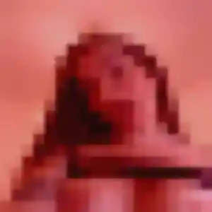 Rejoins Leila, 25 ans à Bondues gratuitement