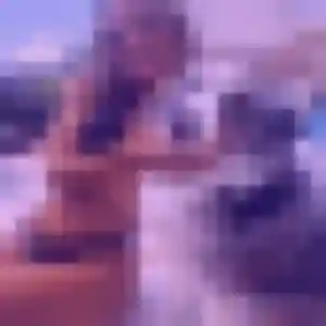 Photo de Ambre à Cilaos (21 ans) - rencontre libertine gratuit