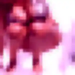 Faustine, femme de 21 ans propose rencontre libertine à Commentry