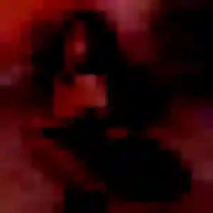 Eliane, 32 ans, connectée à Digne-les-Bains pour une rencontre coquine