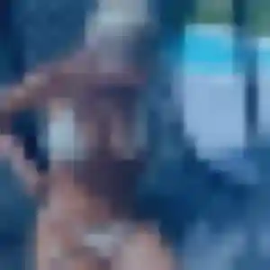 Faustine (31 ans) à Dives-sur-Mer propose un rencontre libertine rapidement