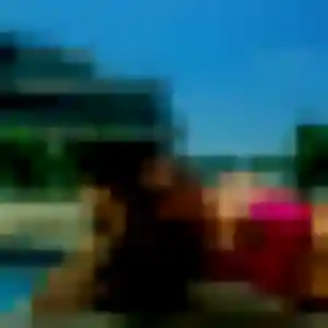 Rejoins Vera, 20 ans à Divonne-les-Bains en privé