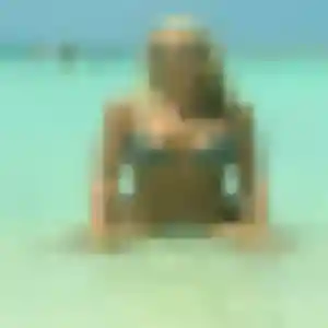 Rejoins Angelique, 32 ans à L'Île-Saint-Denis en privé