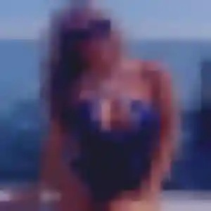 Vinciane, 25 ans, cherche un rencontre libertine à La Hague