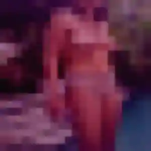 Photo perso de Valentina, 20 ans à La Roquette-sur-Siagne - rencontre coquine