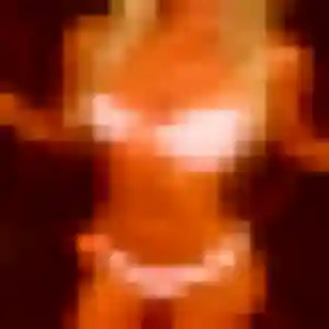 Stephanie, 27 ans, cherche un rencontre libertine à Mouvaux