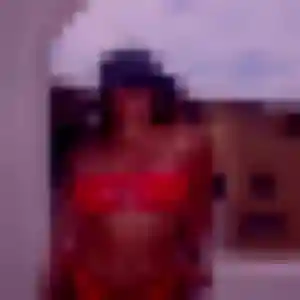 Profil de Adelaide à Paray-Vieille-Poste (30 ans) - rencontre libertine gratuit