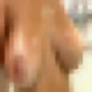 Olga (36 ans) à Parempuyre attend une rencontre maintenant