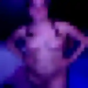 Rebecca, 37 ans, cherche un rencontre libertine à Pernes-les-Fontaines