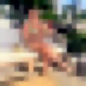 Clemence, femme de 21 ans propose rencontre libertine à Poitiers