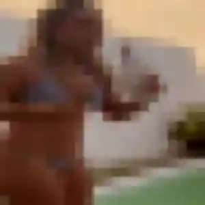 Photo privée de Clemence, 20 ans à Portet-sur-Garonne - rencontre sans lendemain