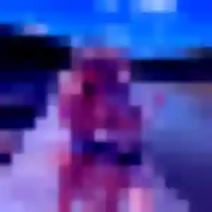 Bettina (23 ans) à Roussillon cherche une rencontre aujourd'hui