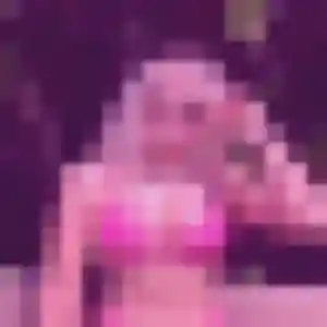 Photo privée de Laura, 31 ans à Sainghin-en-Weppes - rencontre coquine