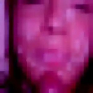 Rejoins Lena, 19 ans à Saint-Genis-les-Ollières en privé