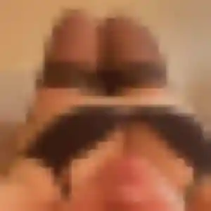 Belle Delphine, 35 ans à Saint-Laurent-de-Mure - la contacter