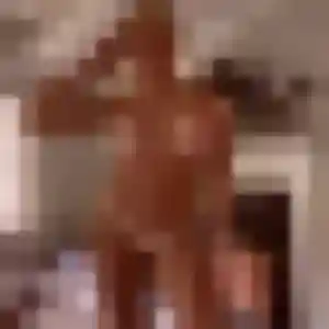Roxane (34 ans) à Saint-Loubès cherche un rencontre libertine maintenant