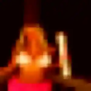 Belle Corinne, 26 ans à Saint-Mitre-les-Remparts - la contacter