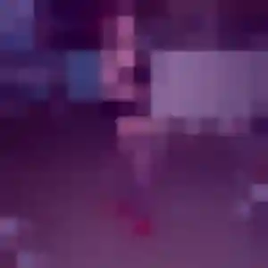 Contacte Sylviane, 22 ans à Saint-Mitre-les-Remparts gratuitement