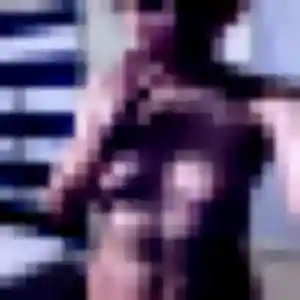 Profil de Alessandra à Saint-Péray (28 ans) - rencontre libertine gratuit