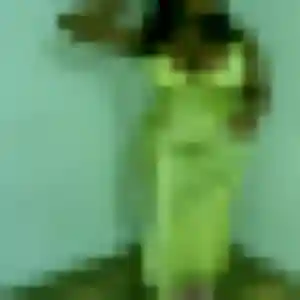 Theresa, 33 ans, en ligne à Sainte-Pazanne pour une rencontre coquine