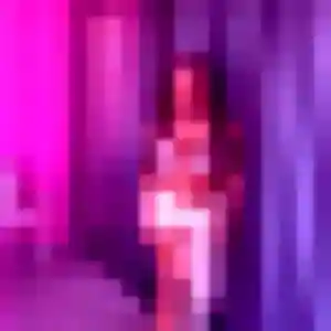 Lily, 29 ans, connectée à Tourves pour un rencontre libertine
