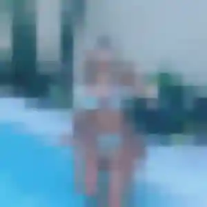 Julie (22 ans) à Vaucresson cherche une rencontre aujourd'hui