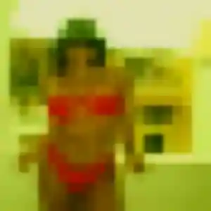 Ursule, fille de 42 ans cherche rencontre libertine à Vernon